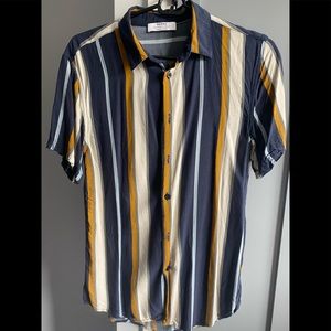 Bershka XS striped shirt